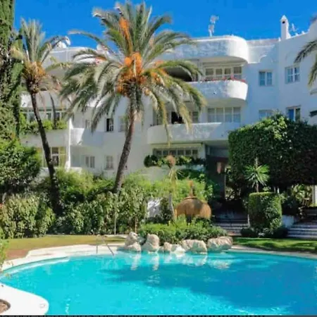Apartment Modern 2 Bedroom In Real Marbella